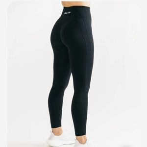 Alphalete Pulse Surge Leggings